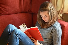 teenage girl reading